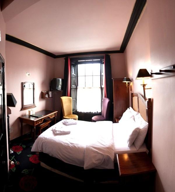 The Townhouse Dublin Hotel Room photo