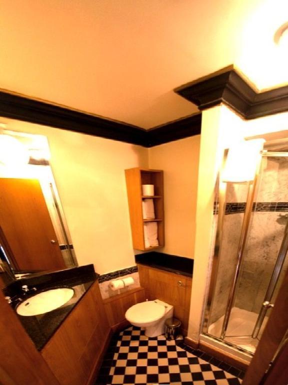 The Townhouse Dublin Hotel Room photo