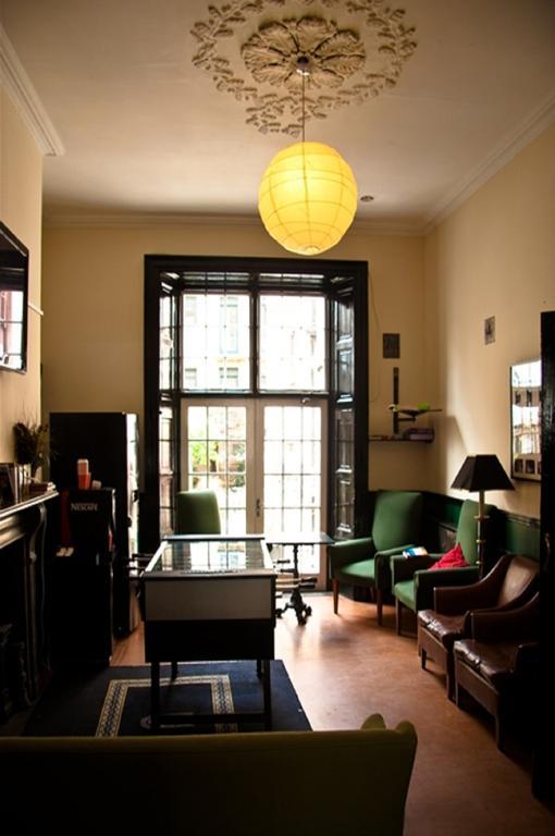 The Townhouse Dublin Hotel Exterior photo